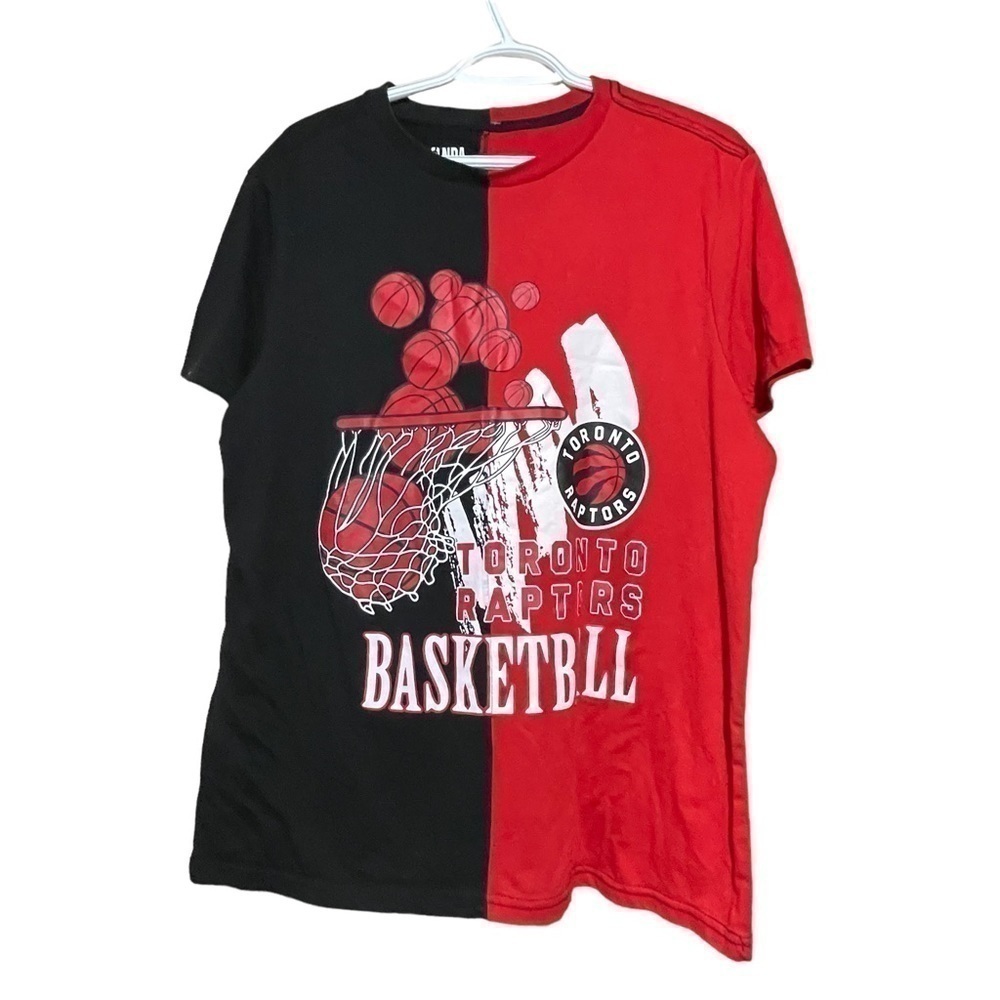 TORONTO Raptors Basketball Graphic T-Shirt Two Tone Red/Black - Size Medium